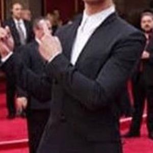 Meet your Posher, Ava